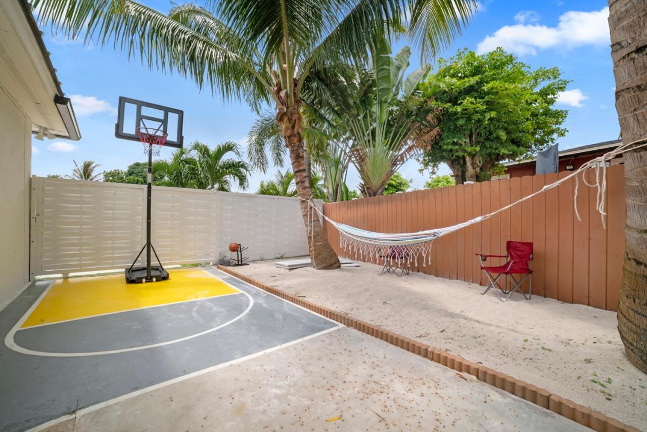 Miami Fun Home With Pool & Games L30 Exteriör bild